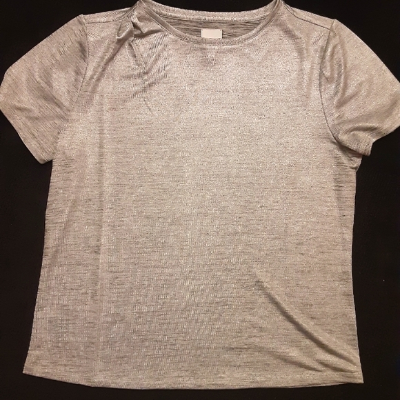 NIC+ZOE Tops - Silver Tshirt- Nic+Zoe